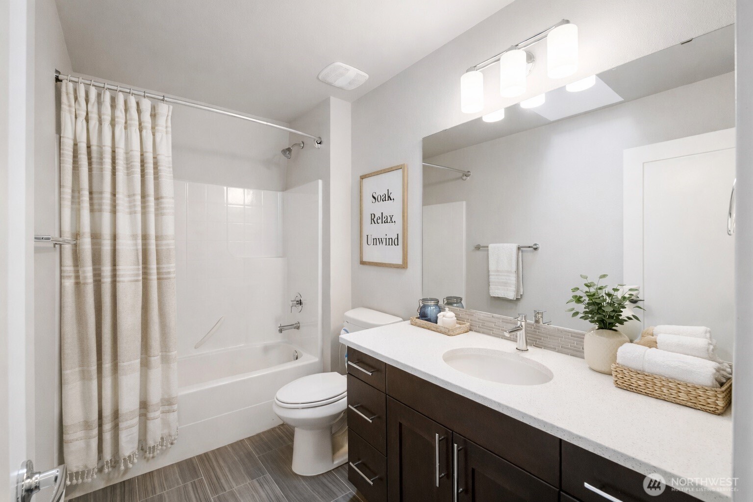 20702 93rd Place South, Unit 3 Kent, WA 98031 - Photo 18 of 33