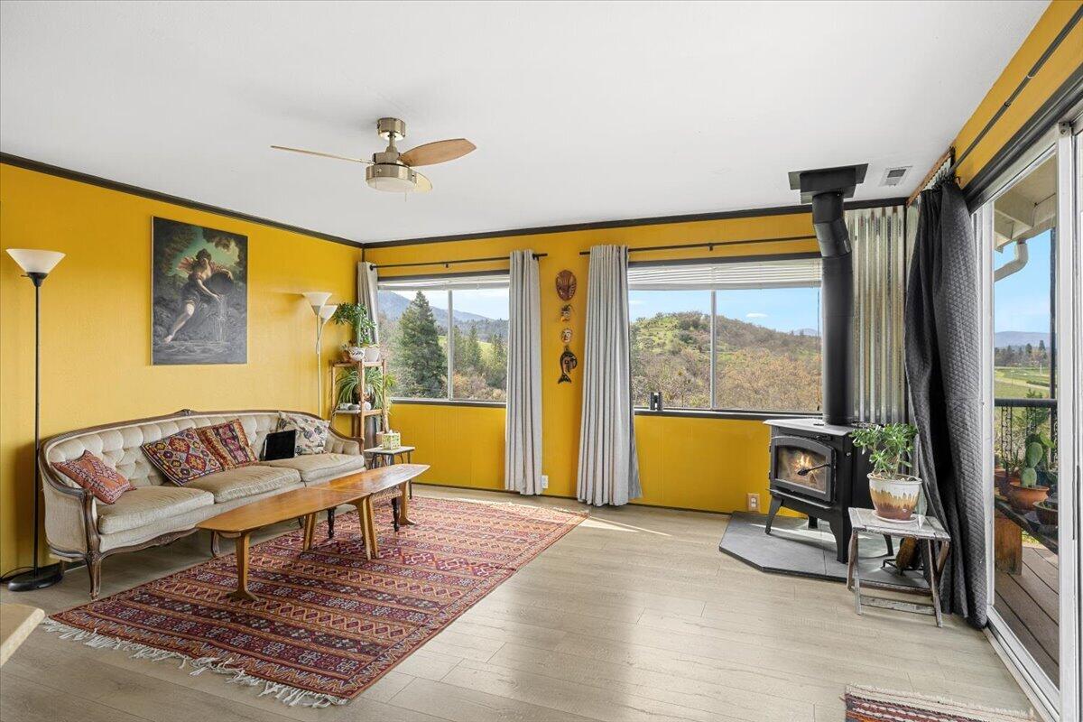 345 Carmen Road Talent, OR 97540 - Photo 12 of 26 20-CI_3010