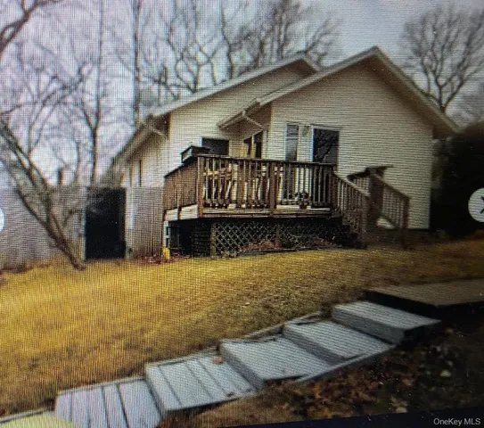 $459,985 | 4 Forest Street, Ronkonkoma, NY 11779