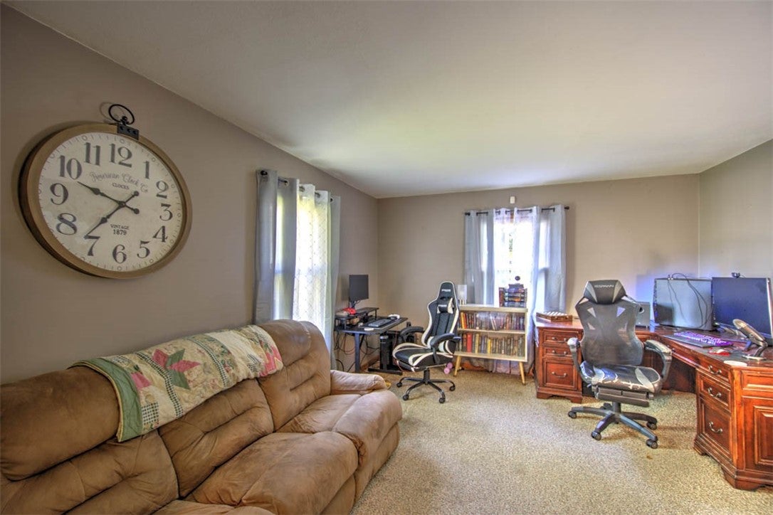 4606 Wisteria Court Decatur, IL 62526 - Photo 6 of 25
