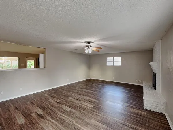 $1,845 | 117 Cooper Street, Cedar Hill, TX 75104