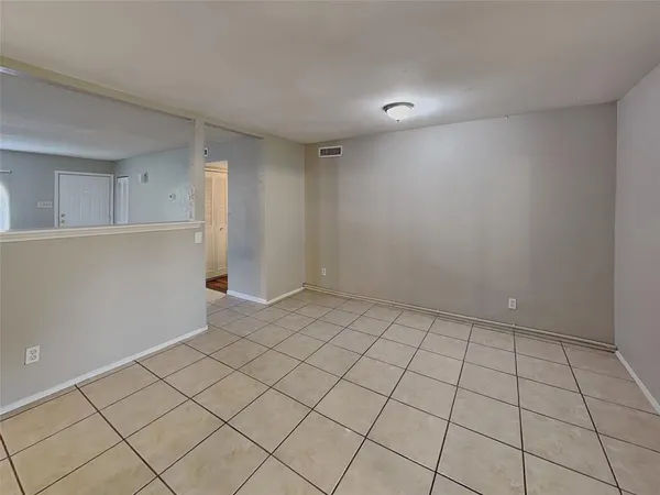 $1,845 | 117 Cooper Street, Cedar Hill, TX 75104