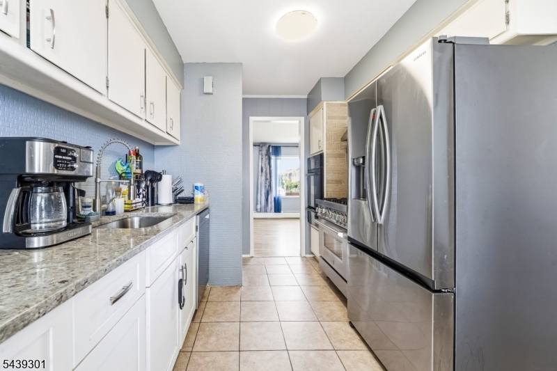 2530 Stillwell Road Union, NJ 07083 - Photo 17 of 29