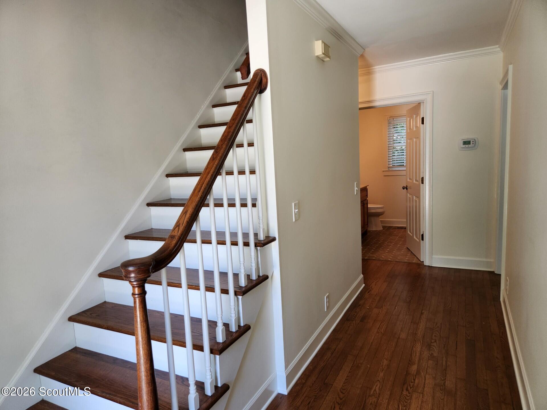110 Jacobs Road St. Simons Island, GA 31522 - Photo 4 of 27 Foyer