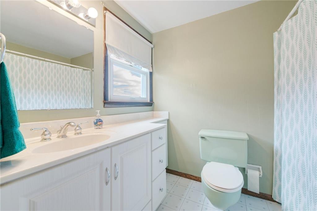 53 Ridgecrest Drive Pittsburgh, PA 15235 - Photo 17 of 32 Gallery Image 17