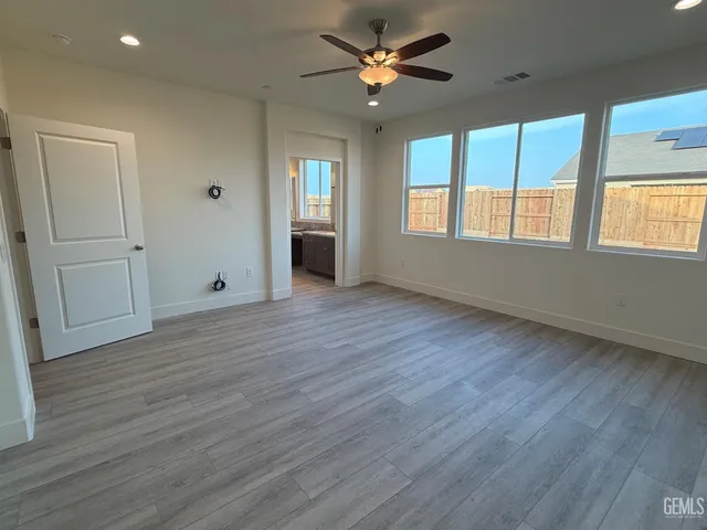 $552,338 | Undisclosed Address, Bakersfield, CA 93314