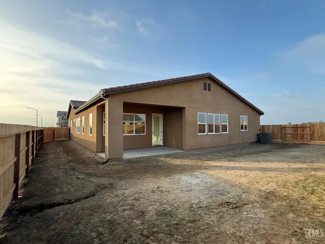 $552,338 | Undisclosed Address, Bakersfield, CA 93314