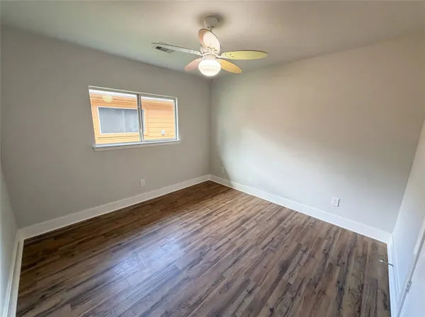 $225,000 | 414 Binnacle Way, Crosby, TX 77532