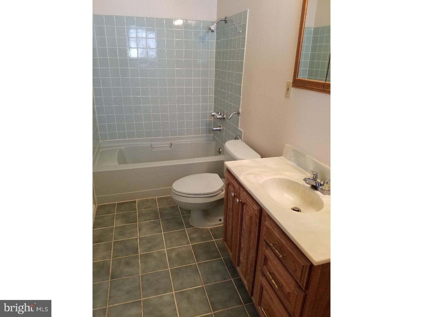 55 Johnson Road Somerset, NJ 08873 - Photo 15 of 25 In-law Suite