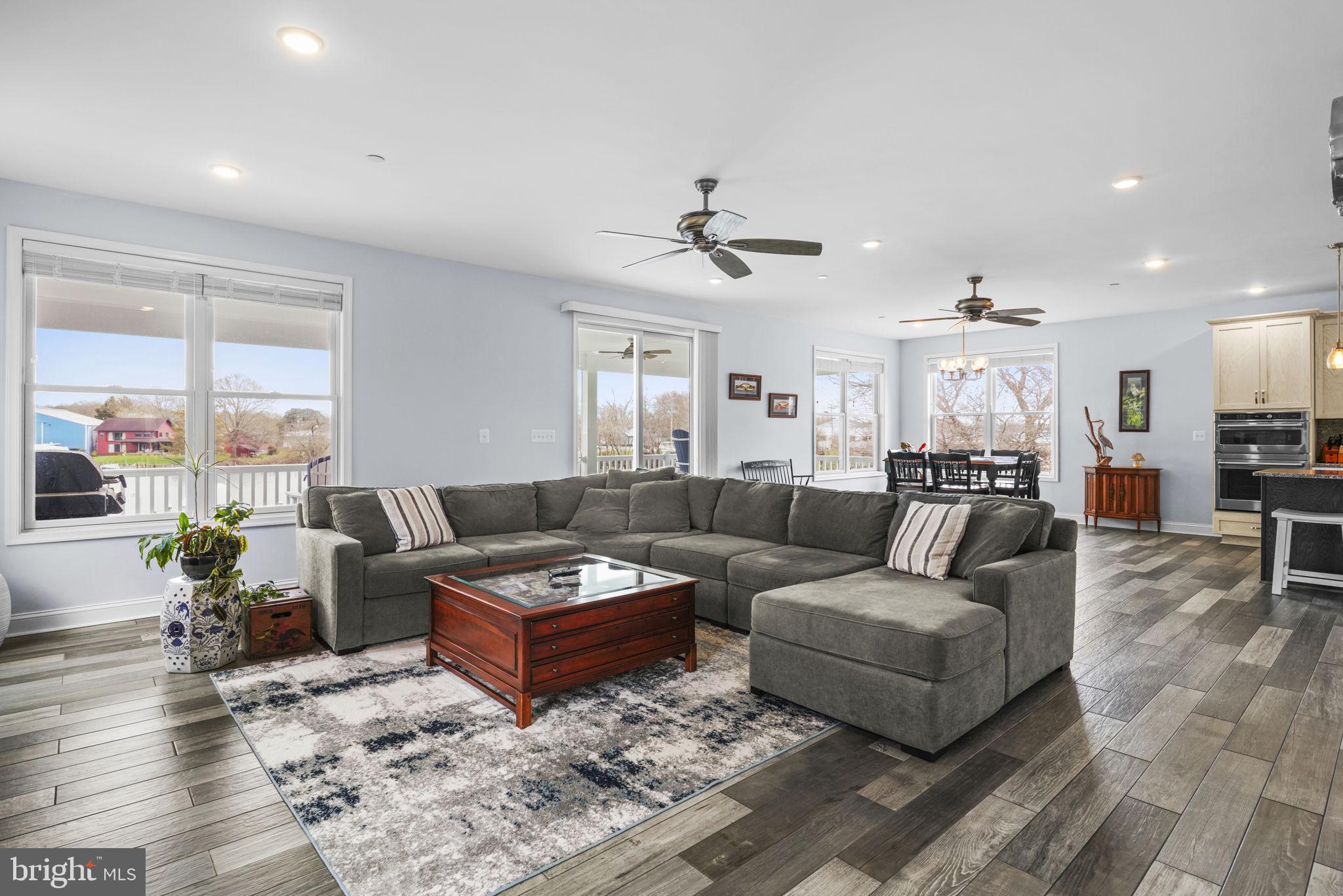 5965 Rockhold Creek Road Deale, MD 20751 - Photo 17 of 64 Family room