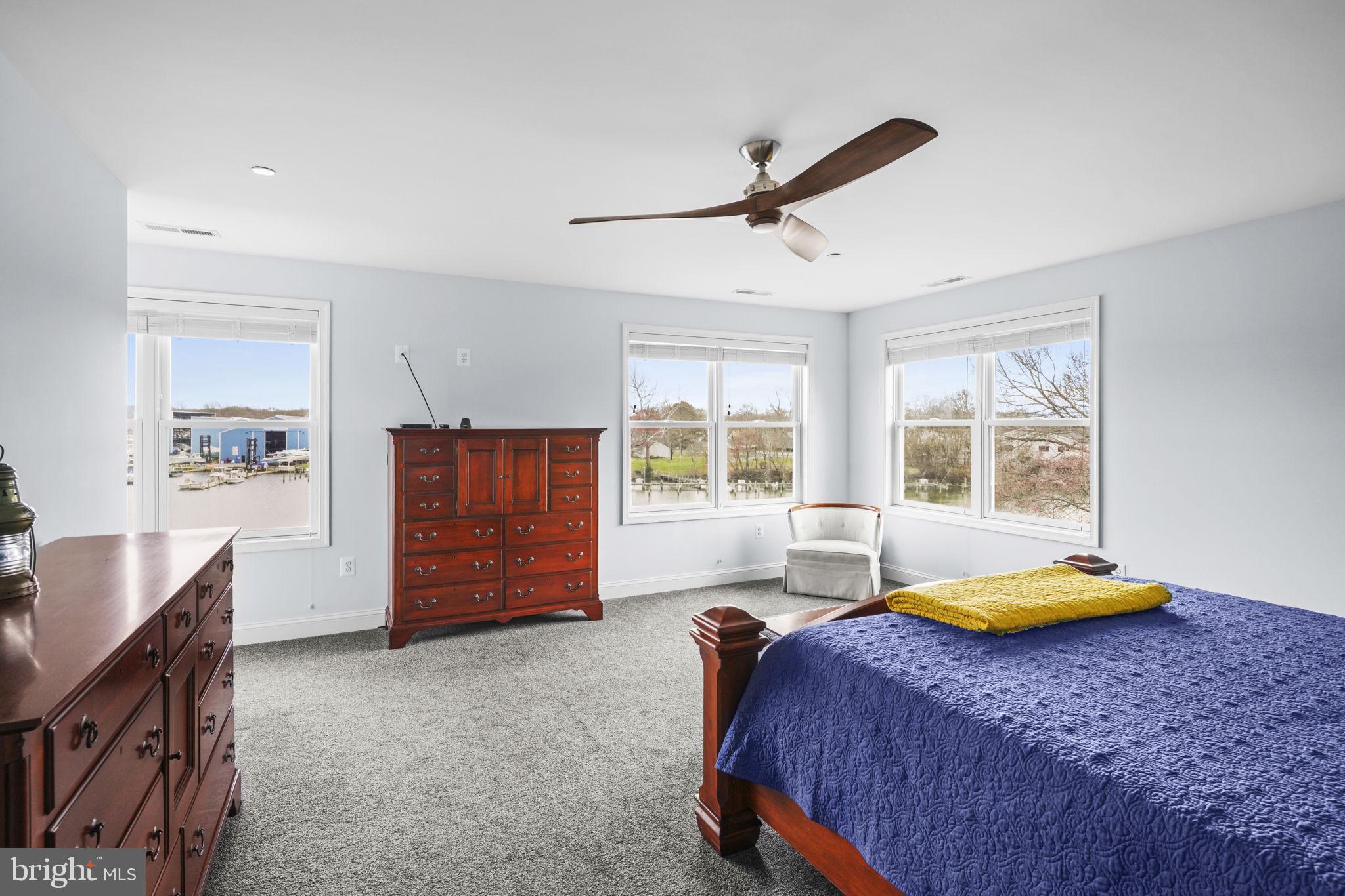 5965 Rockhold Creek Road Deale, MD 20751 - Photo 35 of 64 Primary bedroom