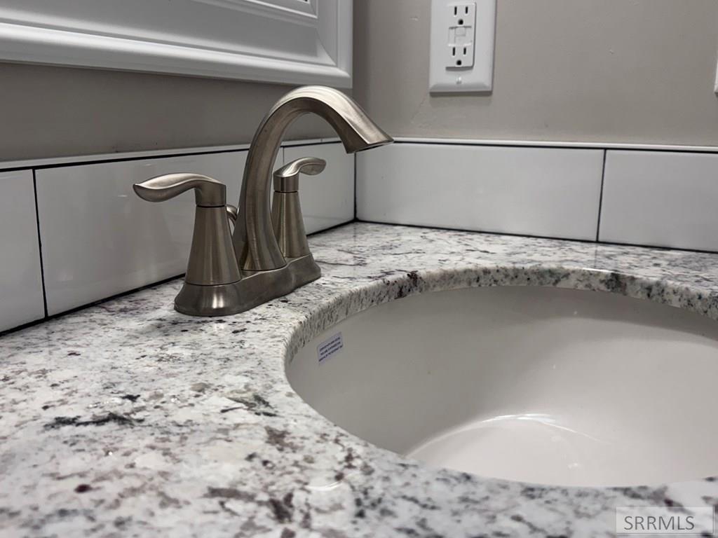 1836 Dingo Run Blackfoot, ID 83221 - Photo 7 of 40