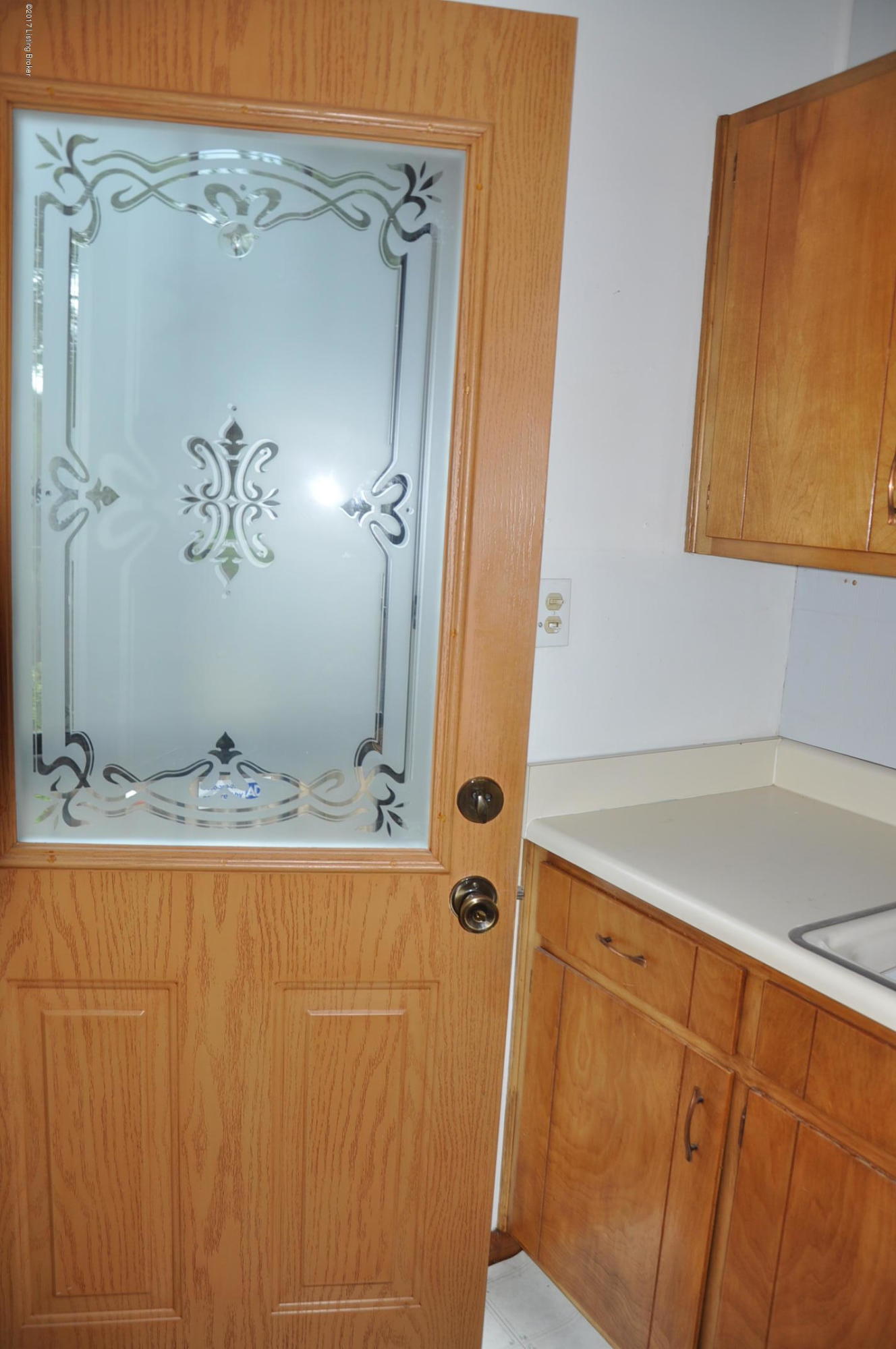 6316 Terry Road Louisville, KY 40258 - Photo 28 of 37 DSC_0107