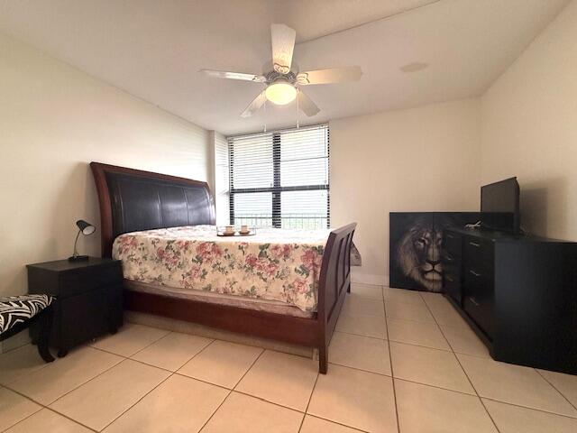 4 Royal Palm Way, Unit 601 Boca Raton, FL 33432 - Photo 45 of 59 4 Royal- Pic 52