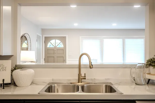 $239,900 | 4640 185th Place, Country Club Hills, IL 60478