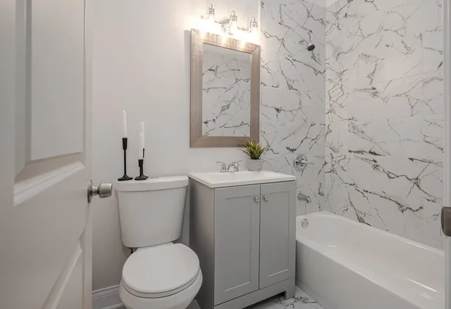 $239,900 | 4640 185th Place, Country Club Hills, IL 60478