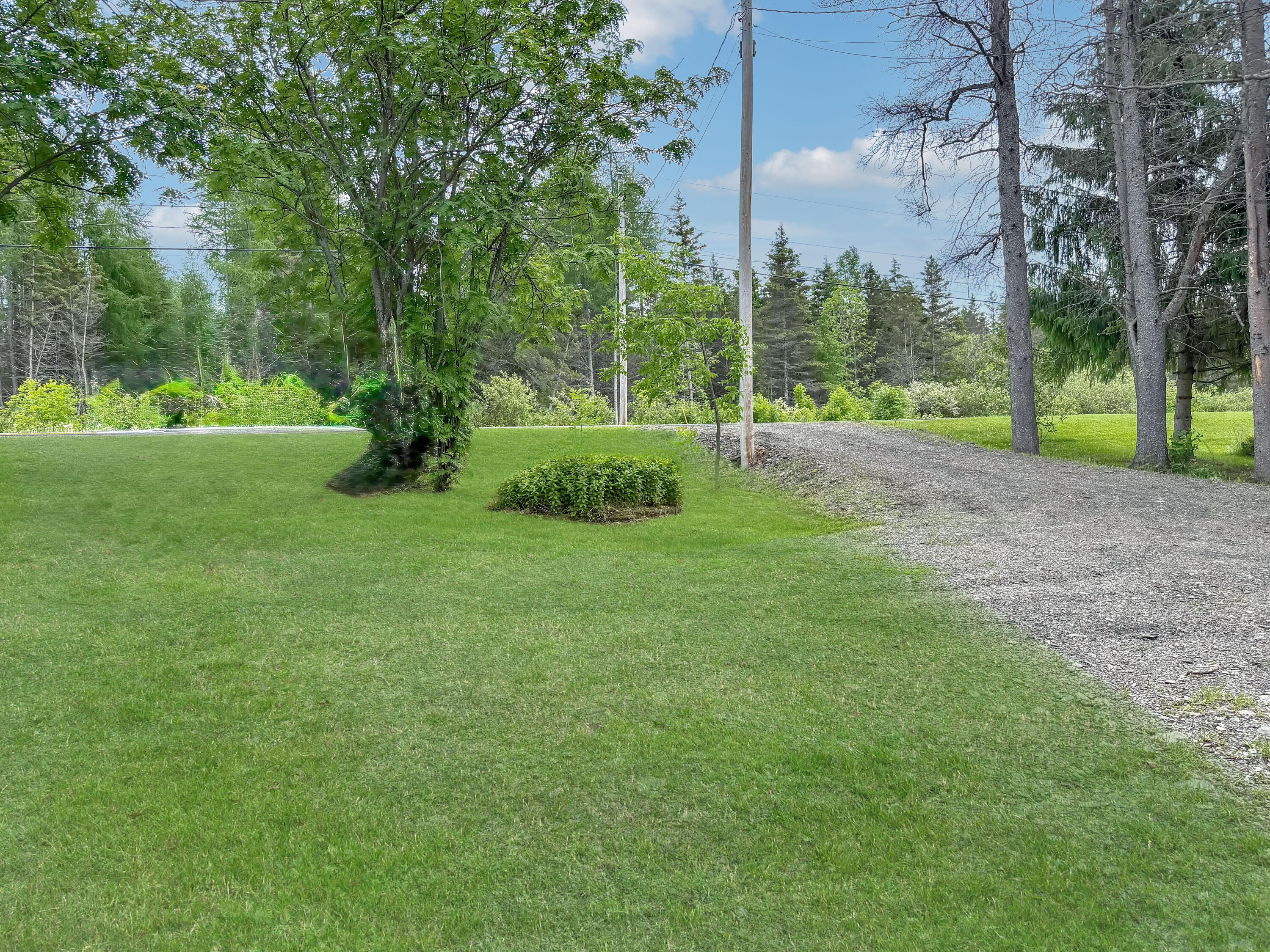 327 Lake Shore Road St. David, ME 04773 - Photo 17 of 30