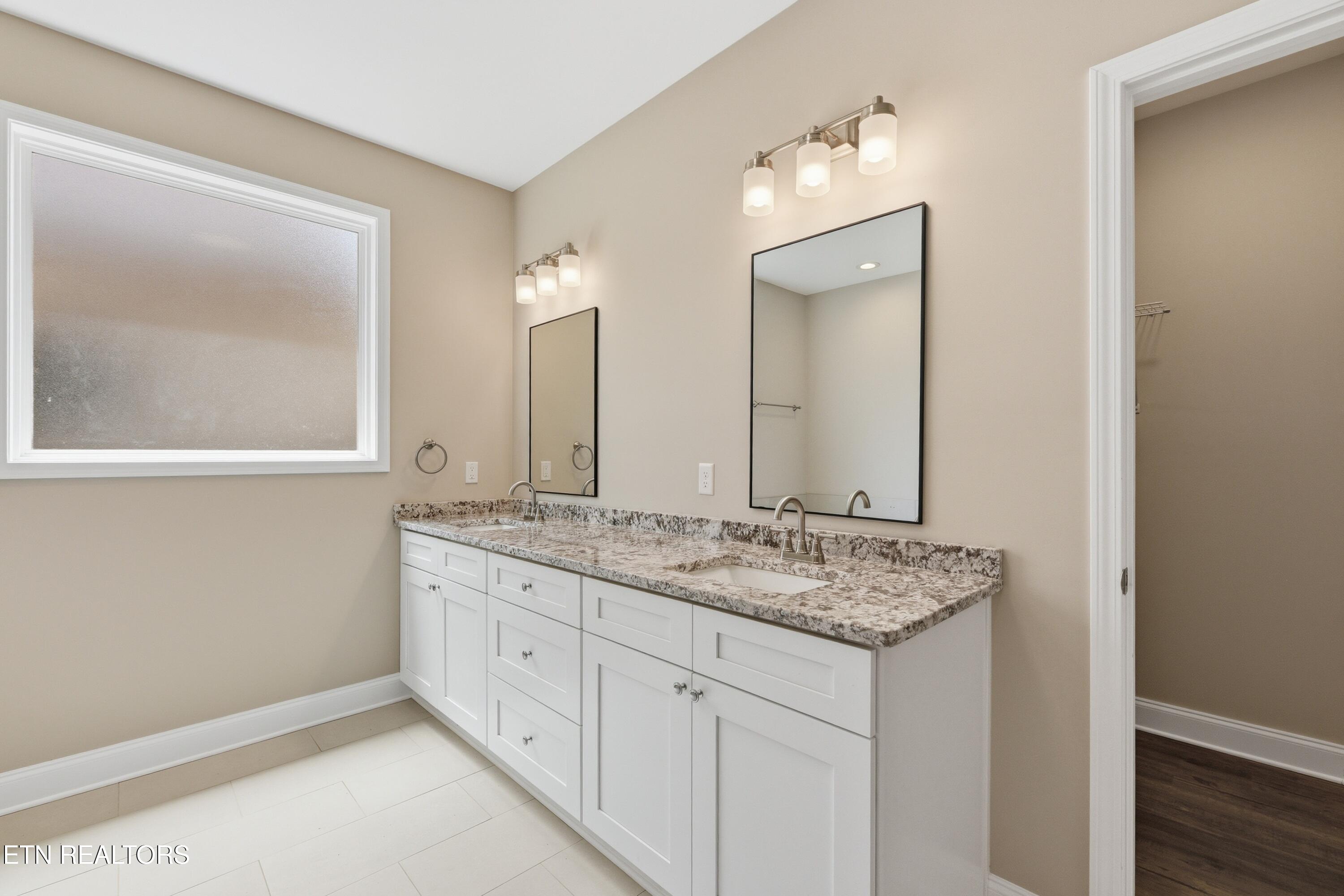 162 Crossroads Boulevard Oak Ridge, TN 37830 - Photo 25 of 45 23-print-DSC_6583