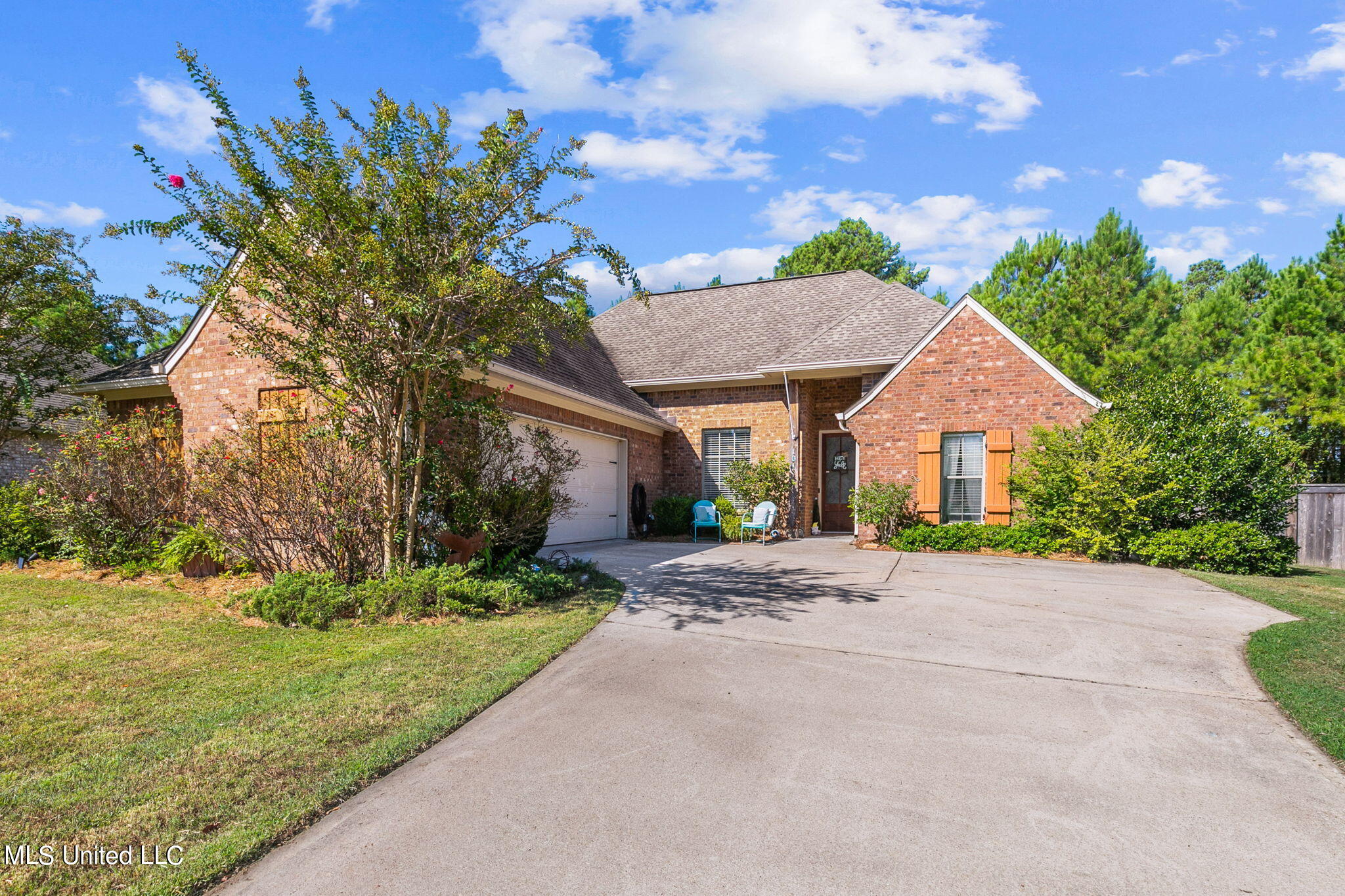 131 Hampton Place Madison, MS 39110 - Photo 1 of 31 Front
