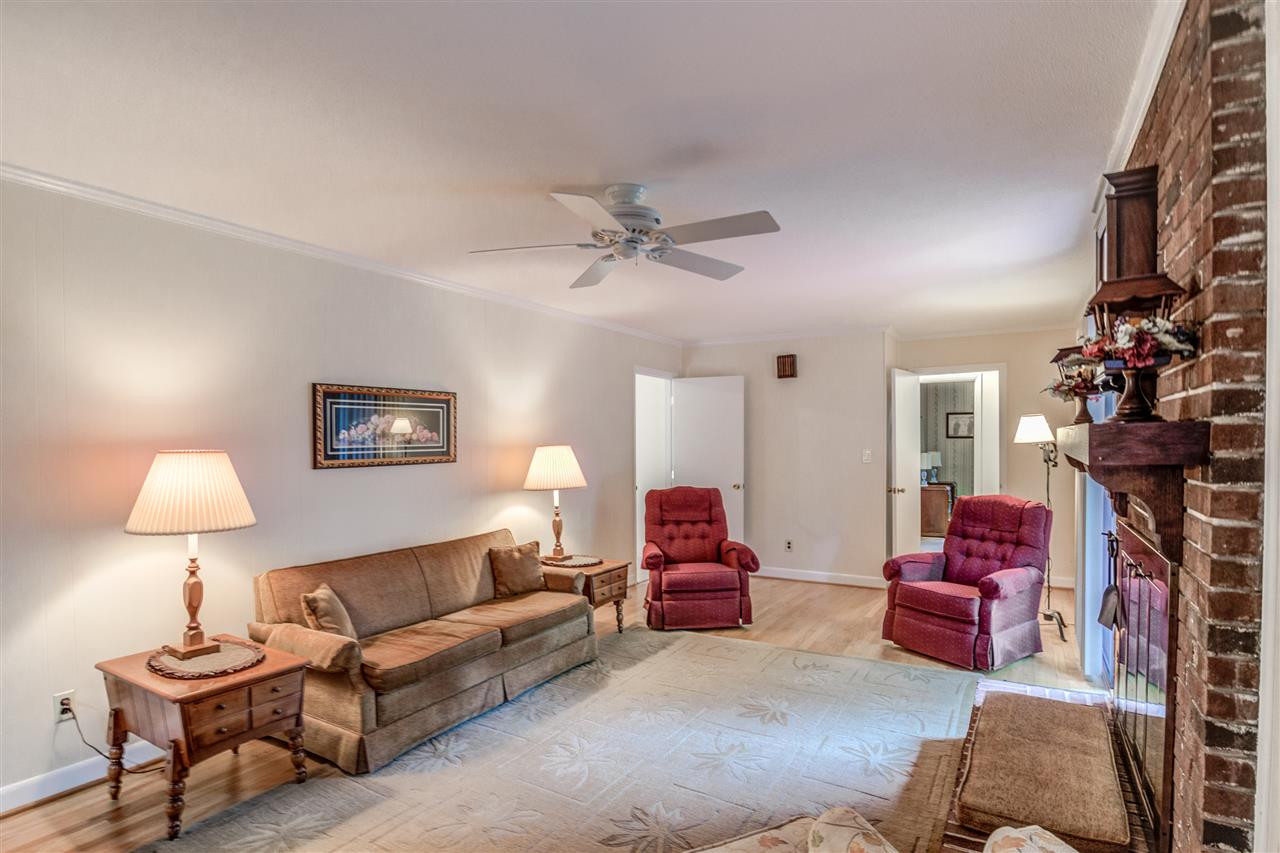 4505 Connell Drive Raleigh, NC 27612 - Photo 9 of 30 Photo 9