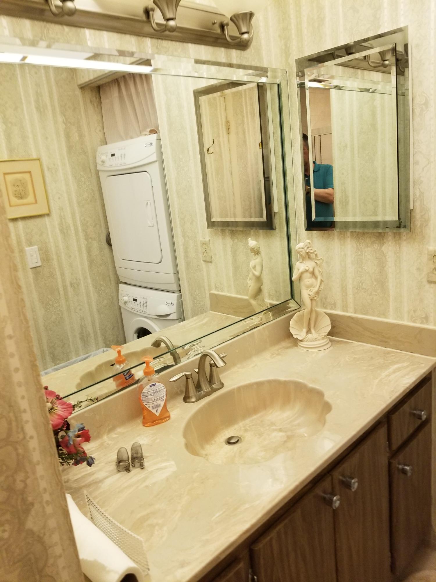 96 Capri B Delray Beach, FL 33484 - Photo 5 of 20 20190211_105857