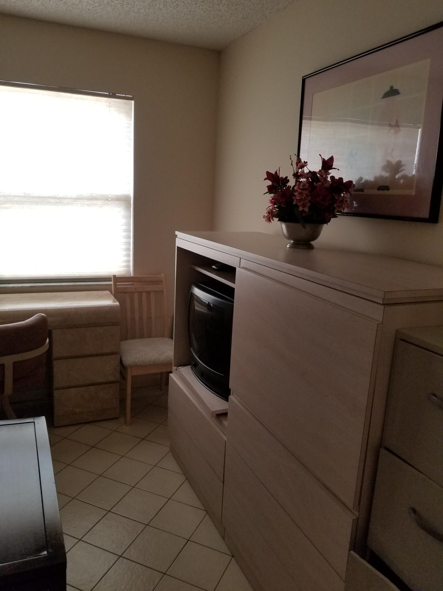 96 Capri B Delray Beach, FL 33484 - Photo 7 of 20 20190211_105906