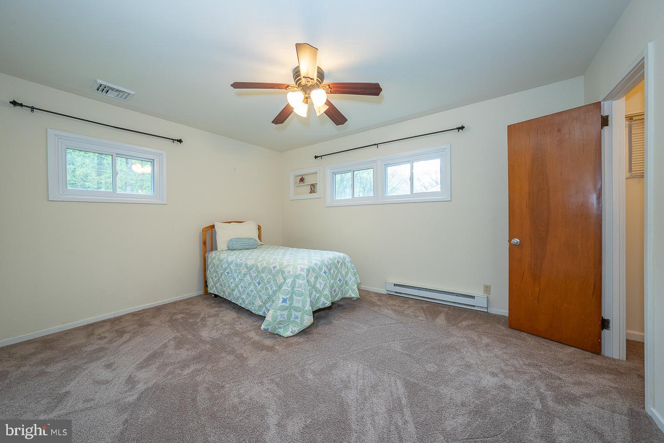 442 Norma Road Ambler, PA 19002 - Photo 20 of 51 Lots of light in bedroom #2