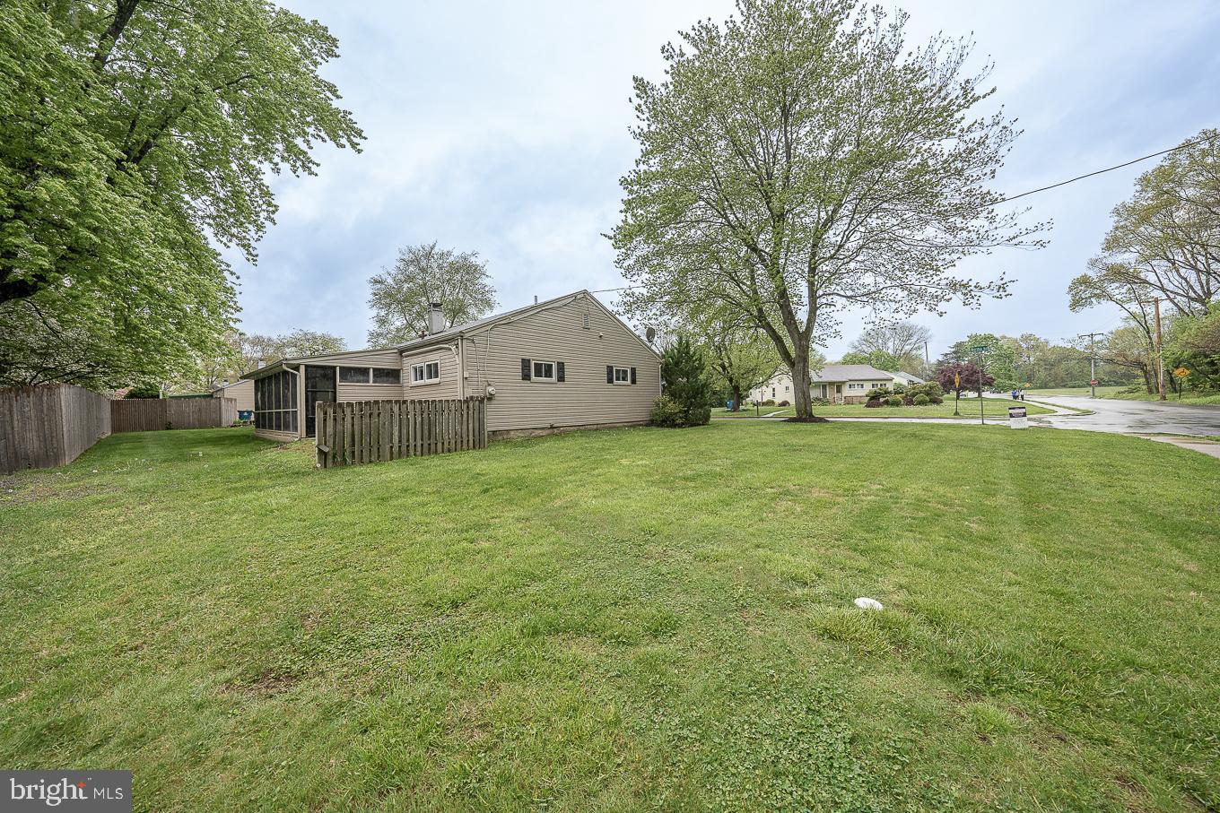 442 Norma Road Ambler, PA 19002 - Photo 47 of 51 Exterior side of house including yard