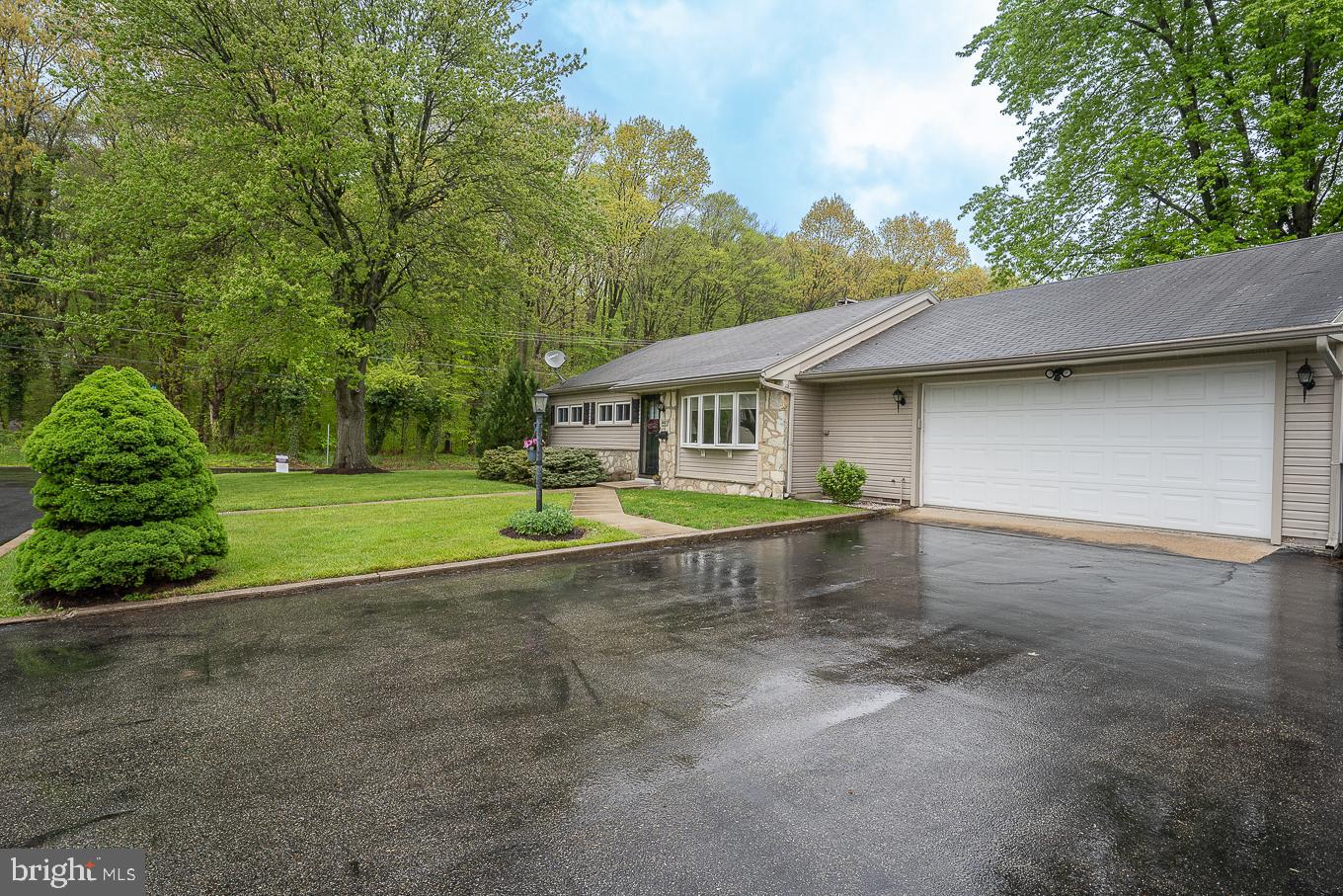442 Norma Road Ambler, PA 19002 - Photo 49 of 51 Huge driveway easily fits 3+ cars