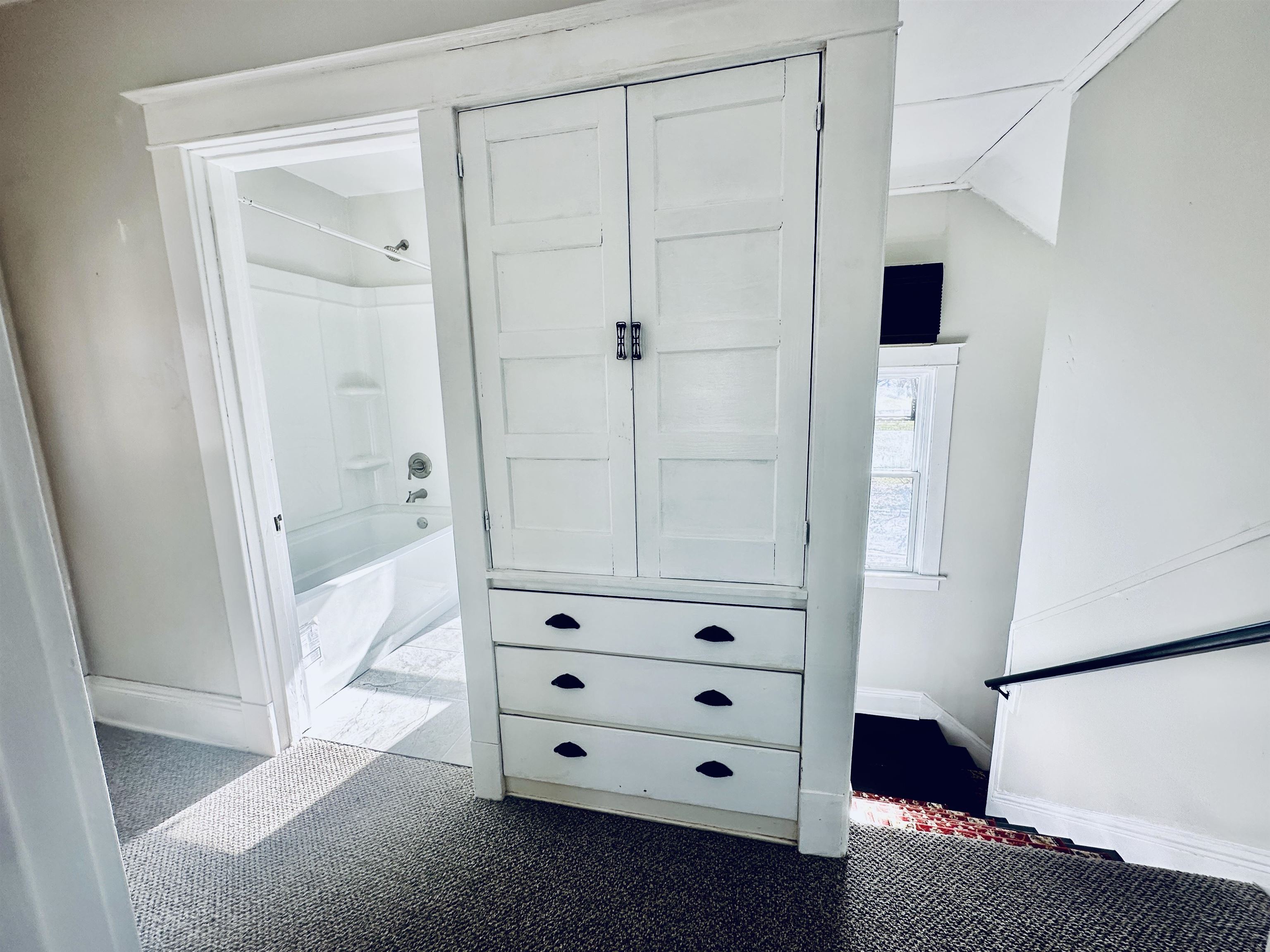 214 Prospect Street Bennington, VT 05201 - Photo 12 of 22