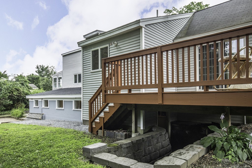 20 Oakdale Road Wilmington, MA 01887 - Photo 4 of 26 Gallery Image 4