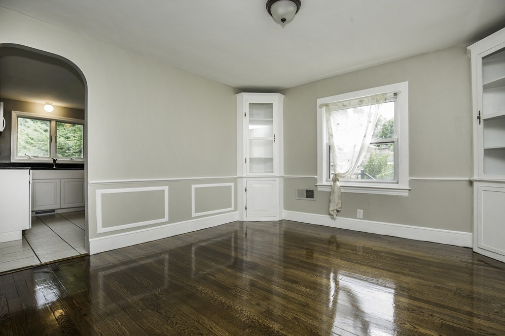 20 Oakdale Road Wilmington, MA 01887 - Photo 7 of 26 Gallery Image 7