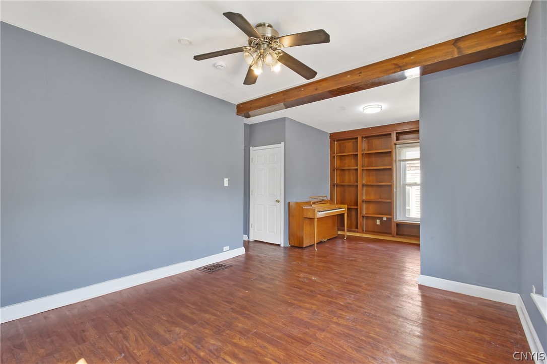125 Kensington Road Syracuse, NY 13210 - Photo 10 of 44