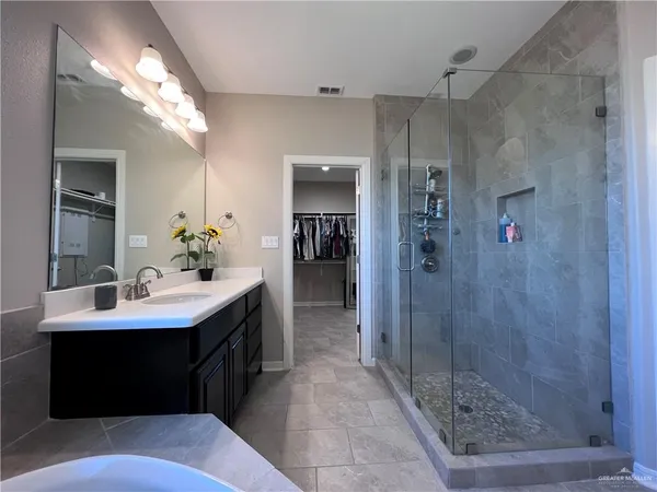 $2,800 | 4708 Ensenada Avenue, McAllen, TX 78504