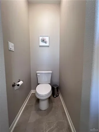 $2,800 | 4708 Ensenada Avenue, McAllen, TX 78504