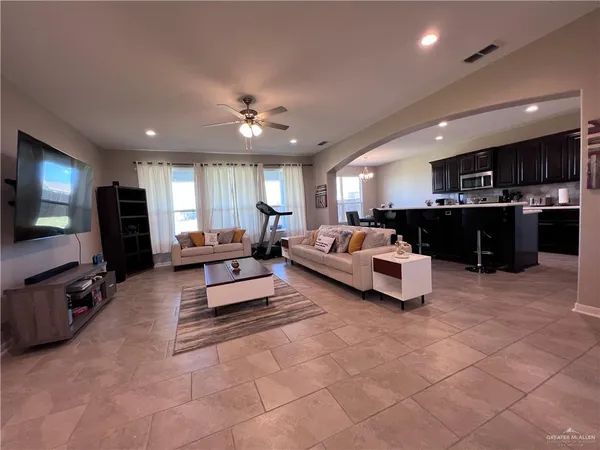 $2,800 | 4708 Ensenada Avenue, McAllen, TX 78504