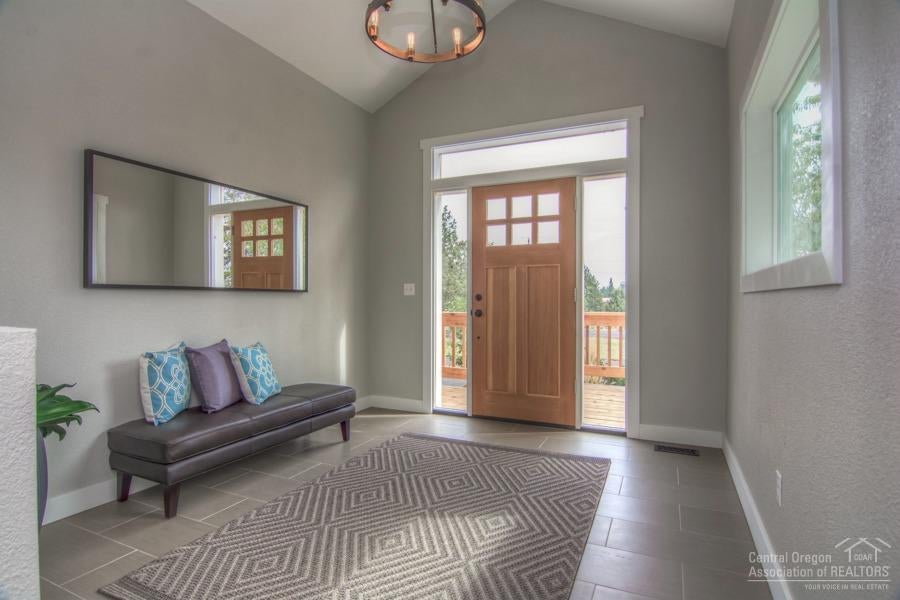 63351 Overtree Road Bend, OR 97701 - Photo 5 of 25 Additional Photo