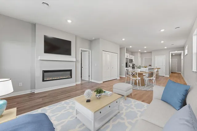 $384,990 | 6629 209th Street West, Farmington, MN 55024