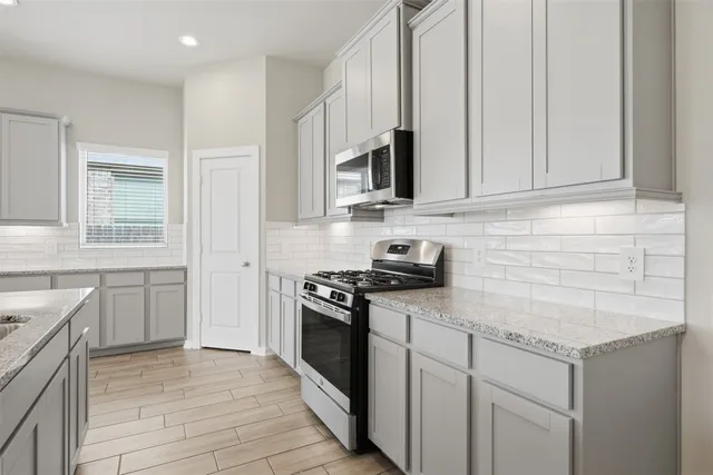 $305,000 | 4622 Seabourne Landing Drive, Rosenberg, TX 77469