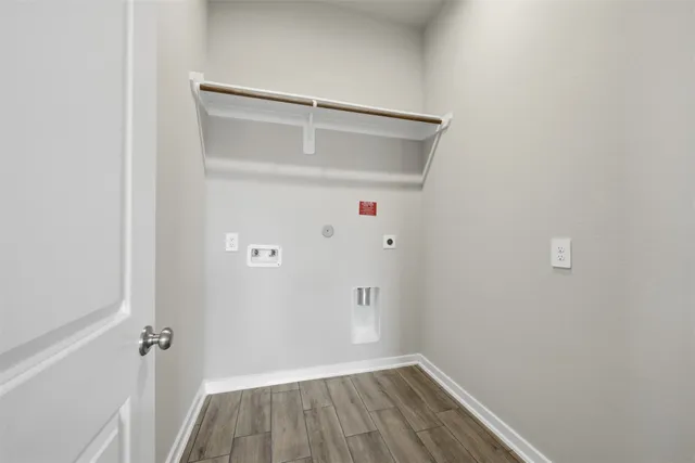 $305,000 | 4622 Seabourne Landing Drive, Rosenberg, TX 77469