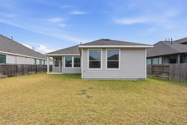 $305,000 | 4622 Seabourne Landing Drive, Rosenberg, TX 77469