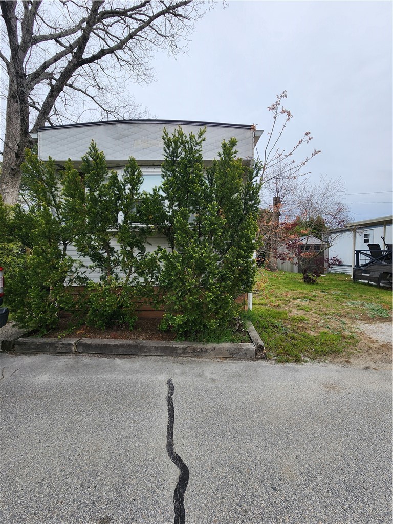 13 Ln 2 Coventry, RI 02816 - Photo 3 of 17
