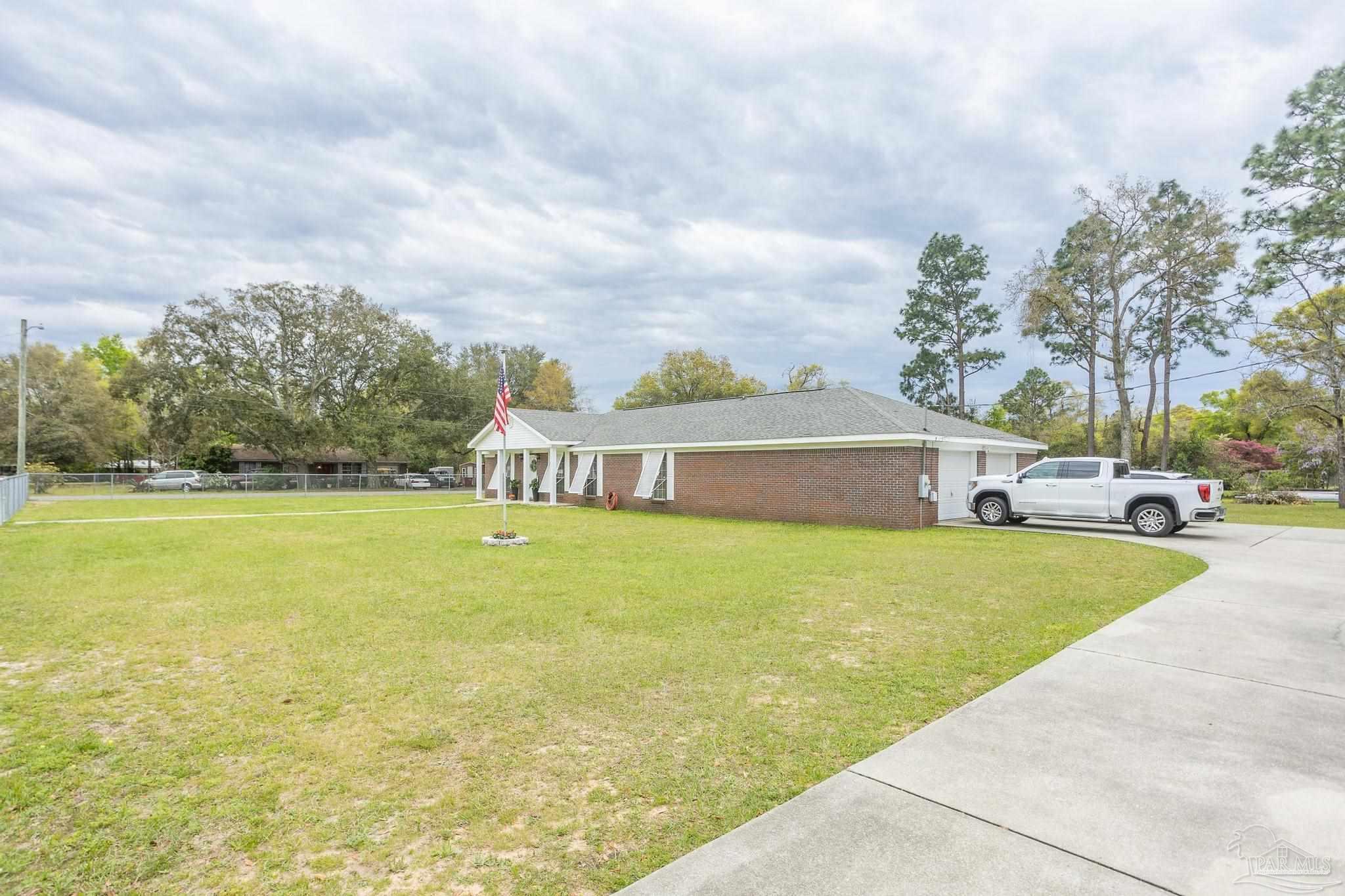 6111 Carr Road Milton, FL 32583 - Photo 38 of 44 Gallery Image 38