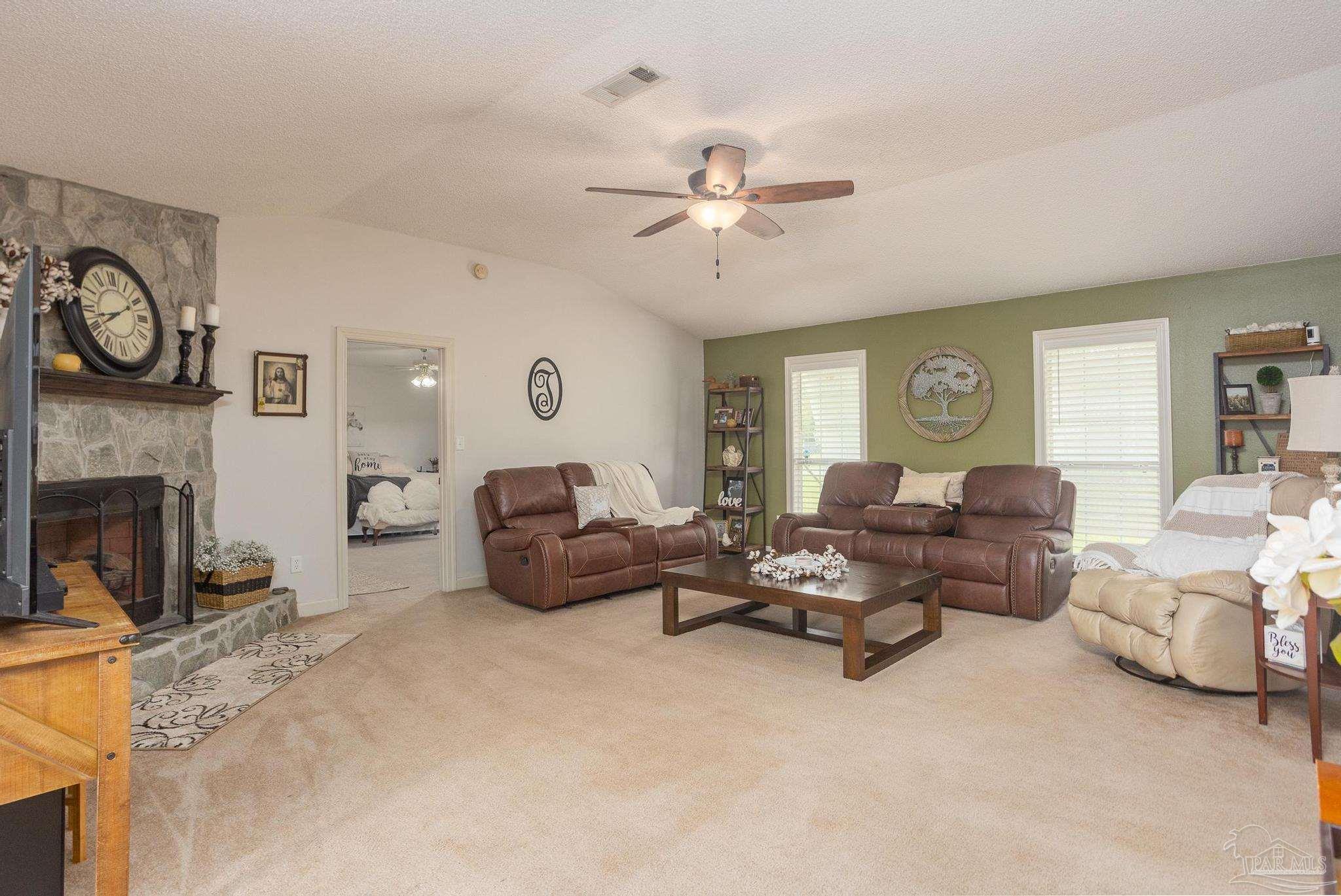 6111 Carr Road Milton, FL 32583 - Photo 6 of 44 Gallery Image 6