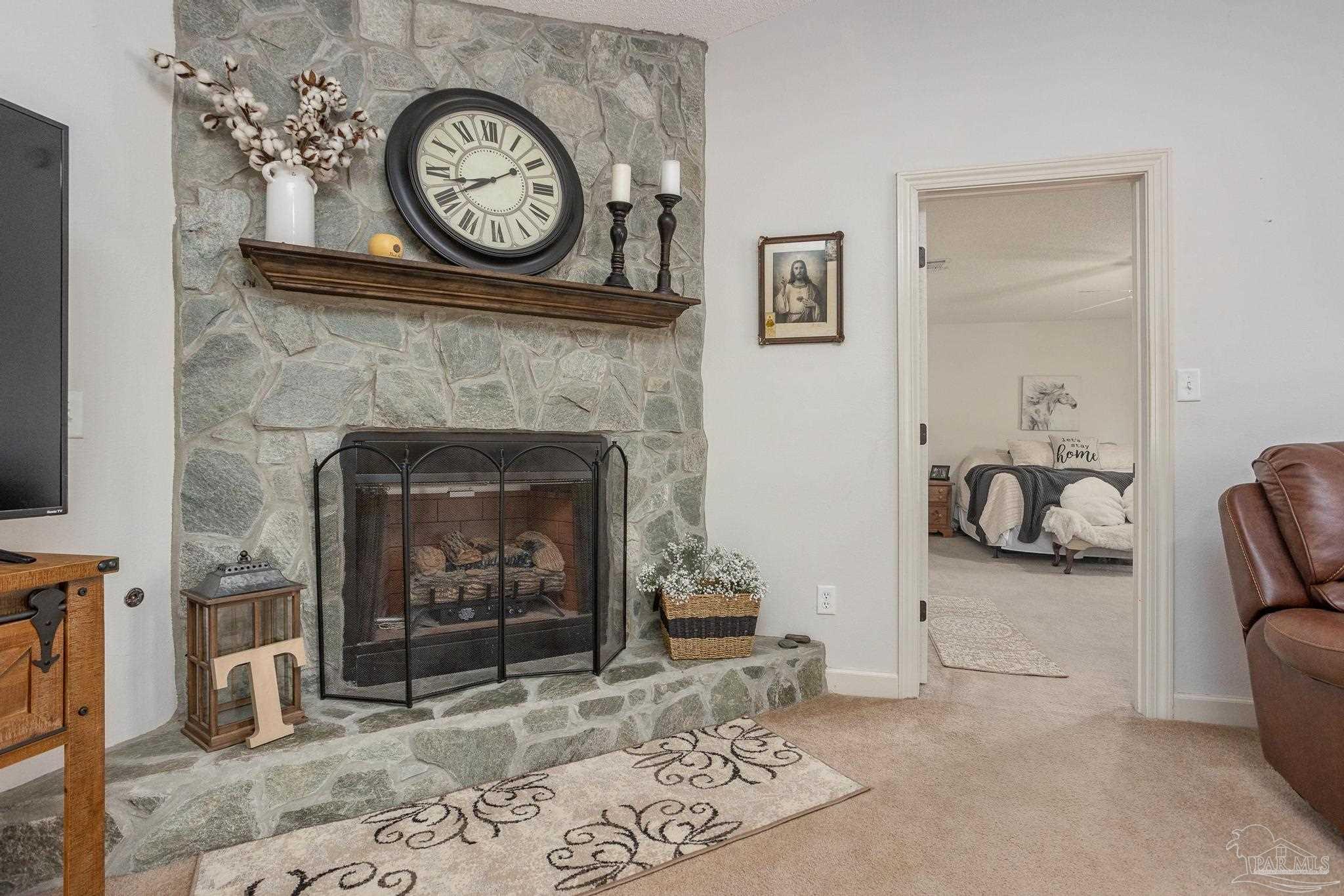 6111 Carr Road Milton, FL 32583 - Photo 7 of 44 Gallery Image 7