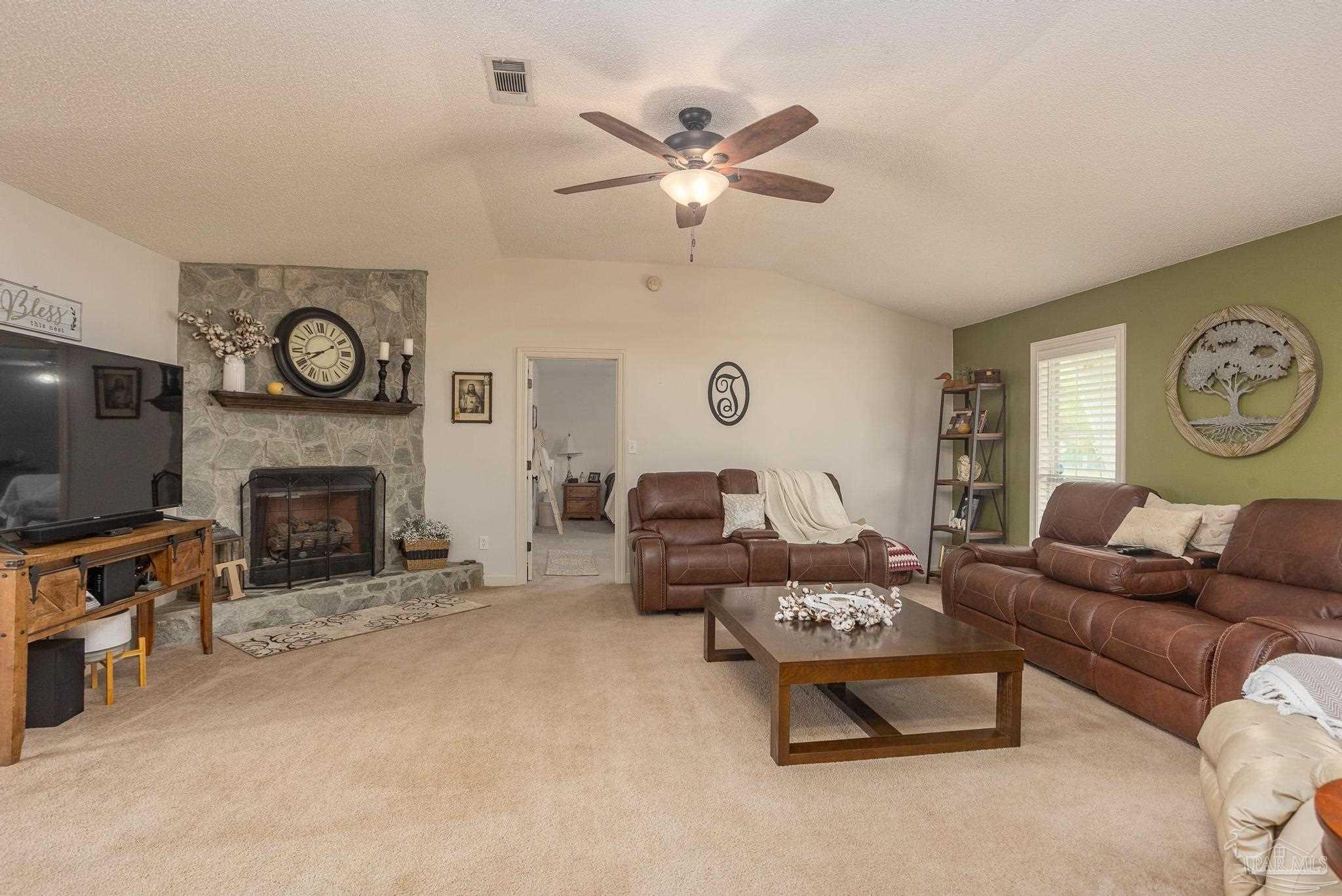 6111 Carr Road Milton, FL 32583 - Photo 8 of 44 Gallery Image 8