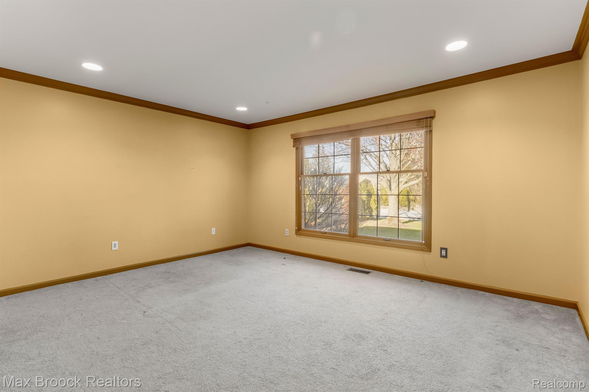 33804 York Ridge Street Farmington, MI 48331 - Photo 32 of 48 Bedroom