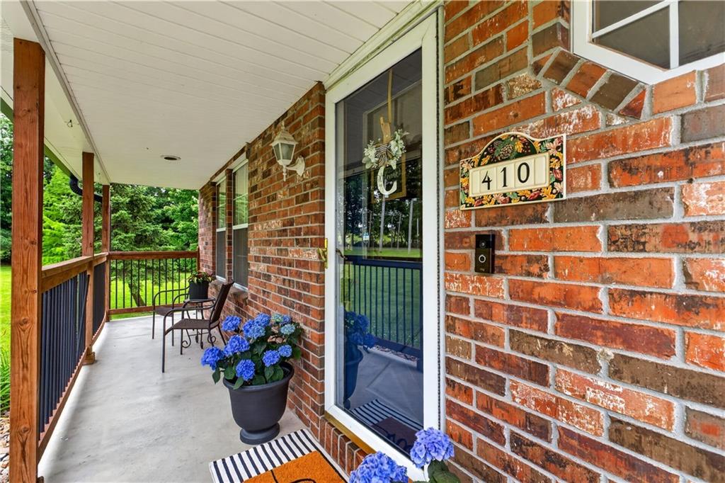 410 East Neil Chiles Road Buckner, MO 64016 - Photo 6 of 35