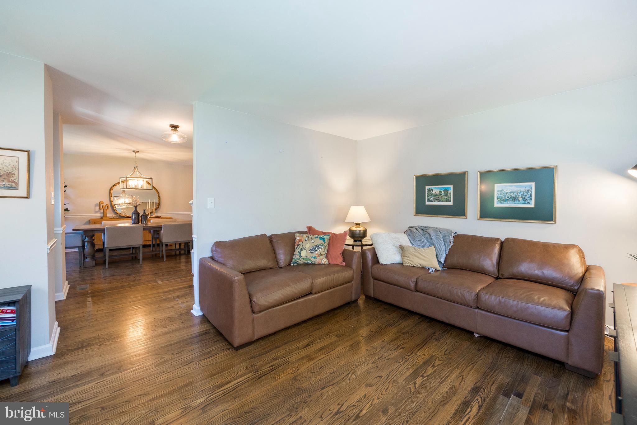 902 Radnor Road Wayne, PA 19087 - Photo 6 of 38