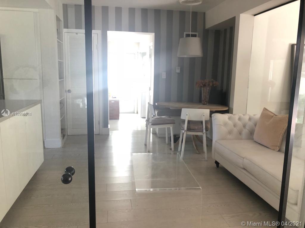 653 Glenridge Road Key Biscayne, FL 33149 - Photo 4 of 14